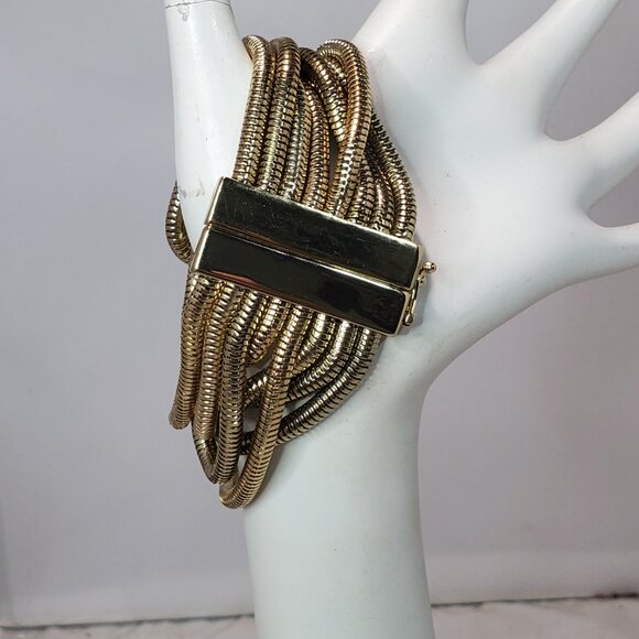 Cache gold snake chain 8 strand bracelet - Picture 2 of 8
